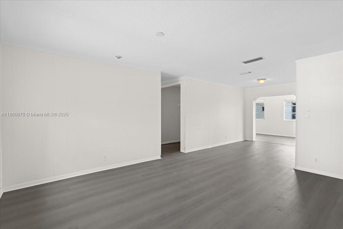 PARADISE GARDENS SEC 3 - Residential