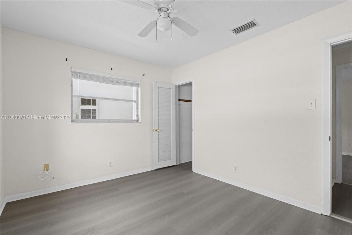 PARADISE GARDENS SEC 3 - Residential