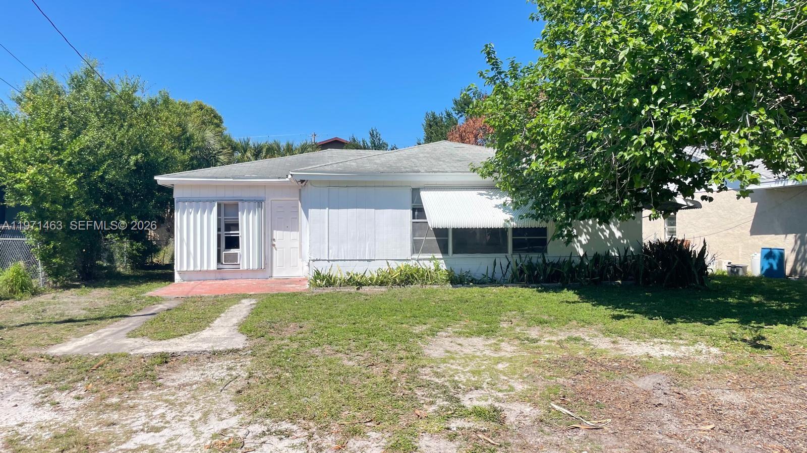 BUNCHE PARK - Residential