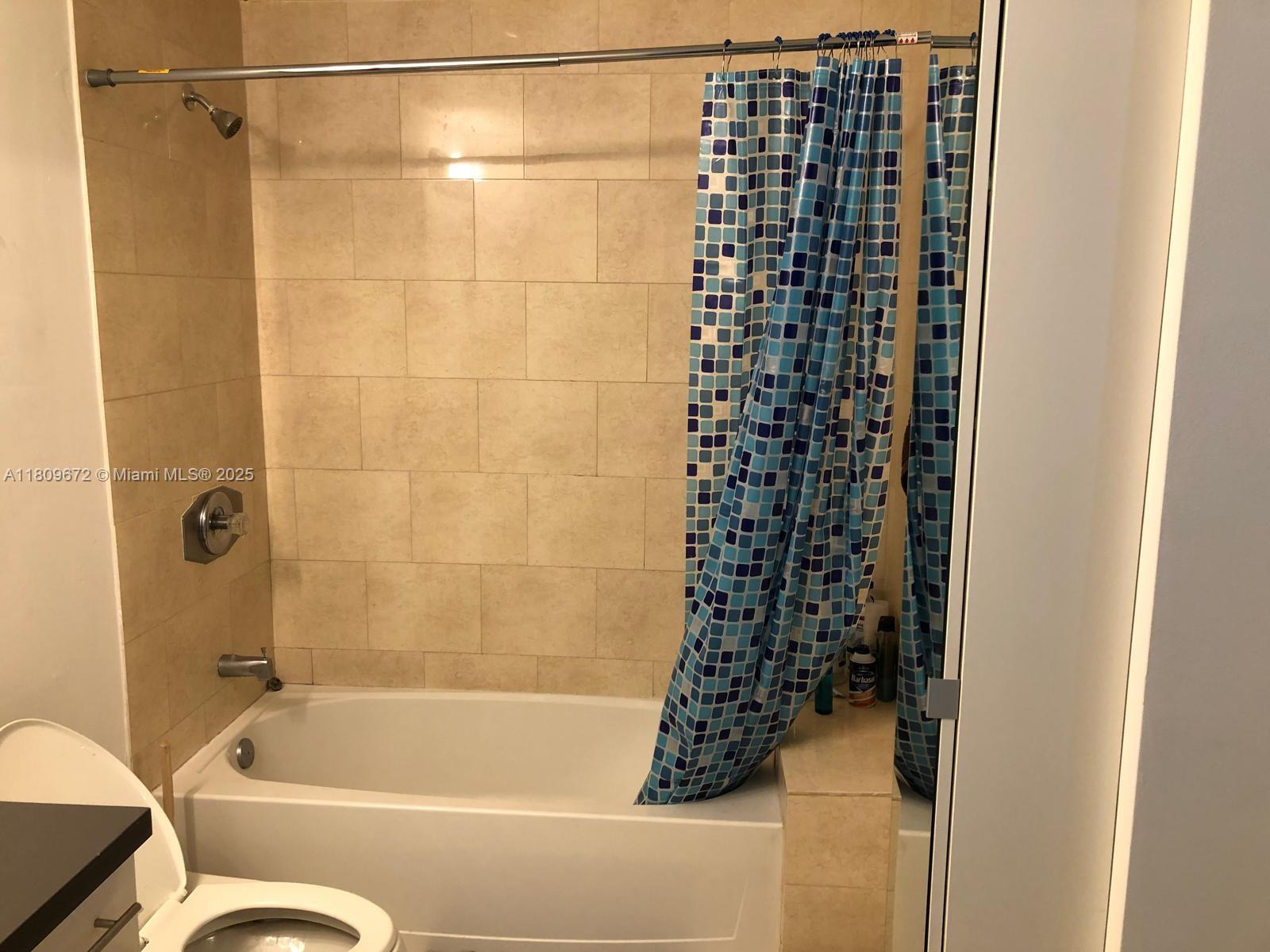 IVY CONDO - Residential