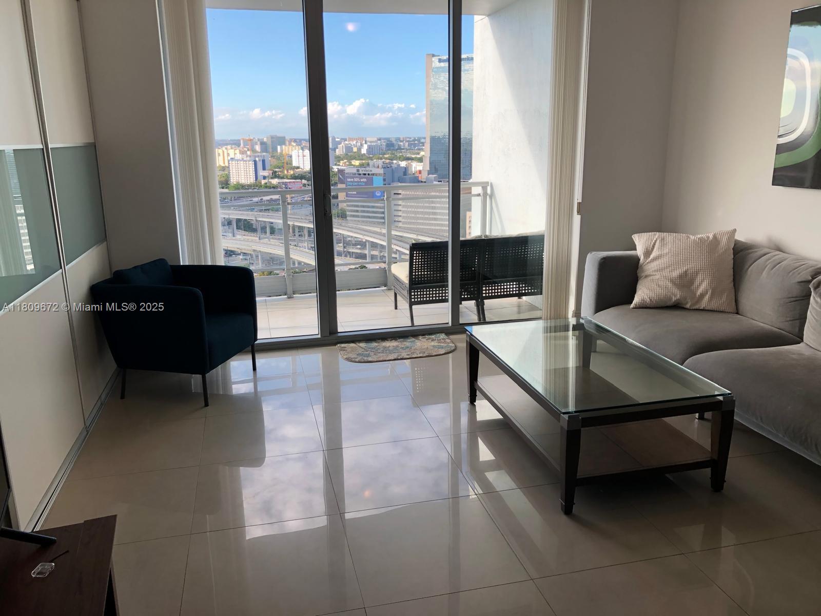 IVY CONDO - Residential