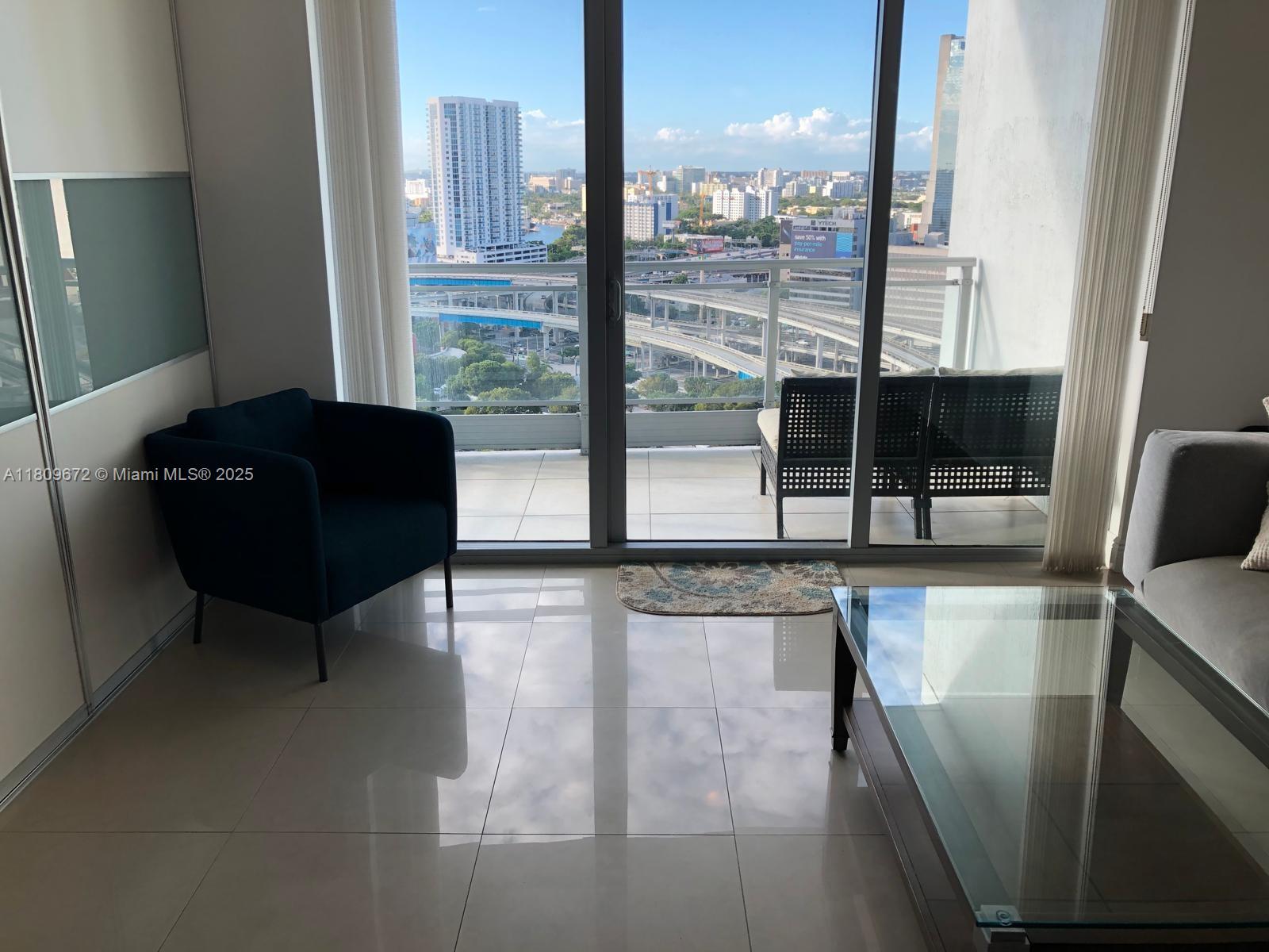 IVY CONDO - Residential