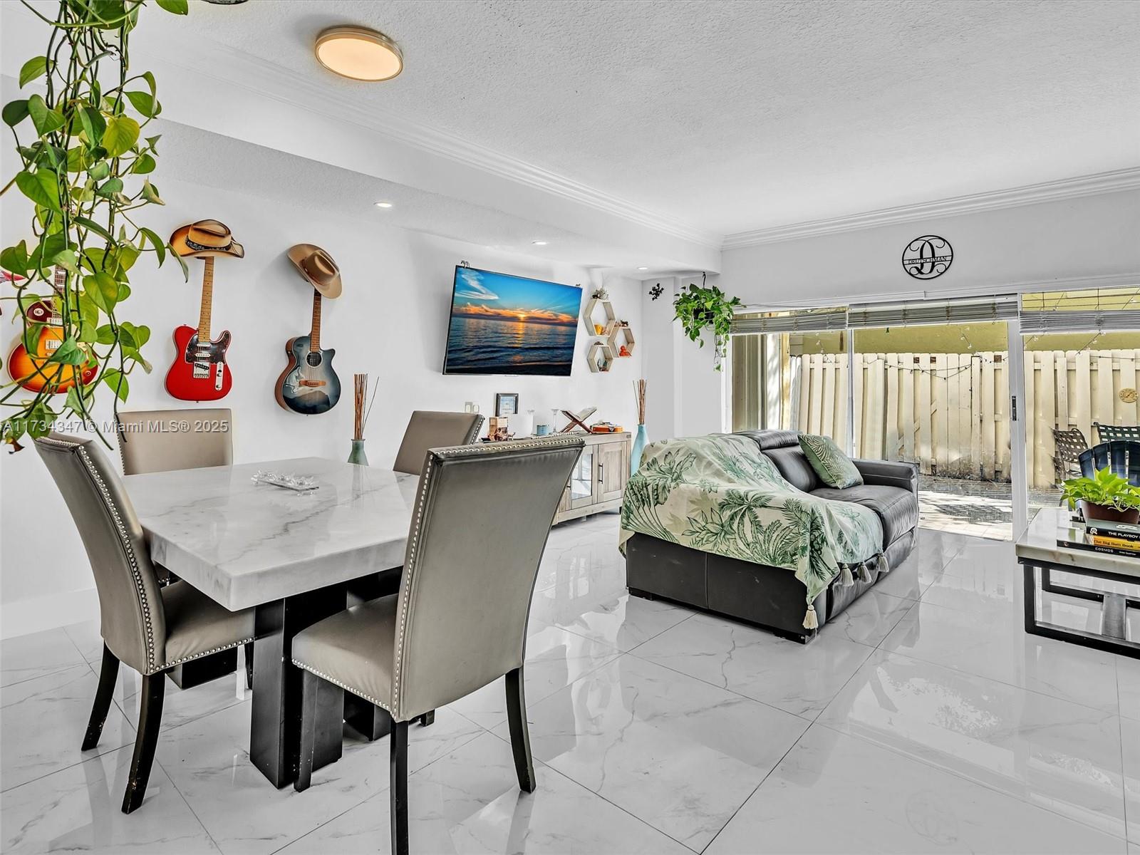 AMARETTO - Residential