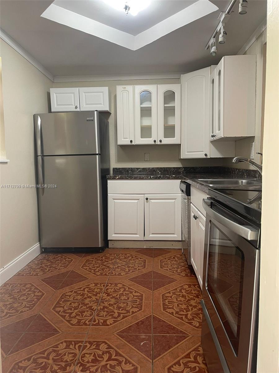 Property for Sale at 2800 Nw 56th Ave B103, Lauderhill, Miami-Dade County, Florida - Bedrooms: 2 
Bathrooms: 2  - $162,000
