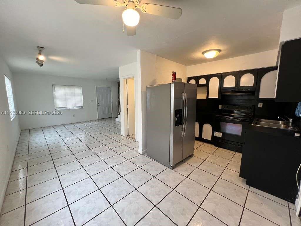 WALDORF ESTATES CONDO NO - Residential Lease