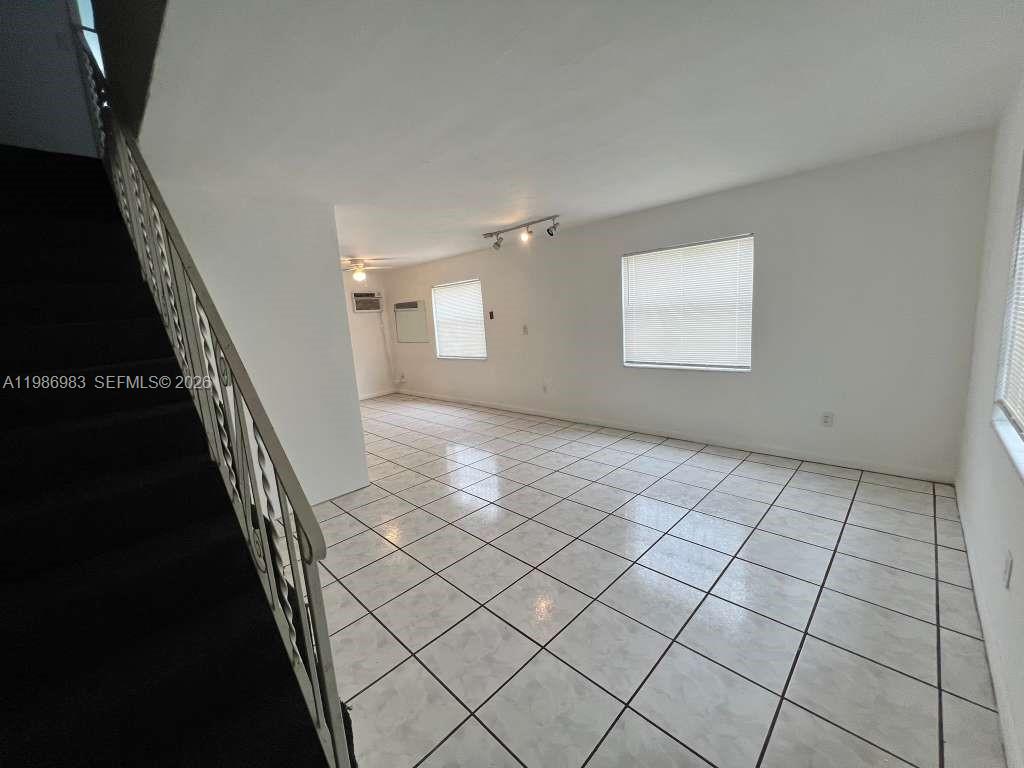 WALDORF ESTATES CONDO NO - Residential Lease