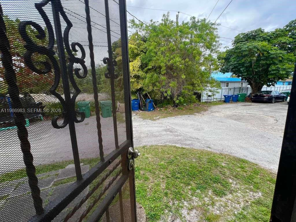 WALDORF ESTATES CONDO NO - Residential Lease