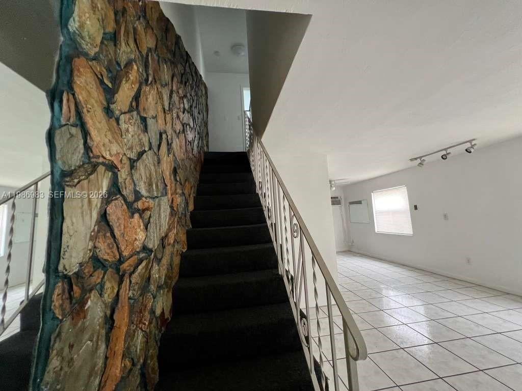 WALDORF ESTATES CONDO NO - Residential Lease