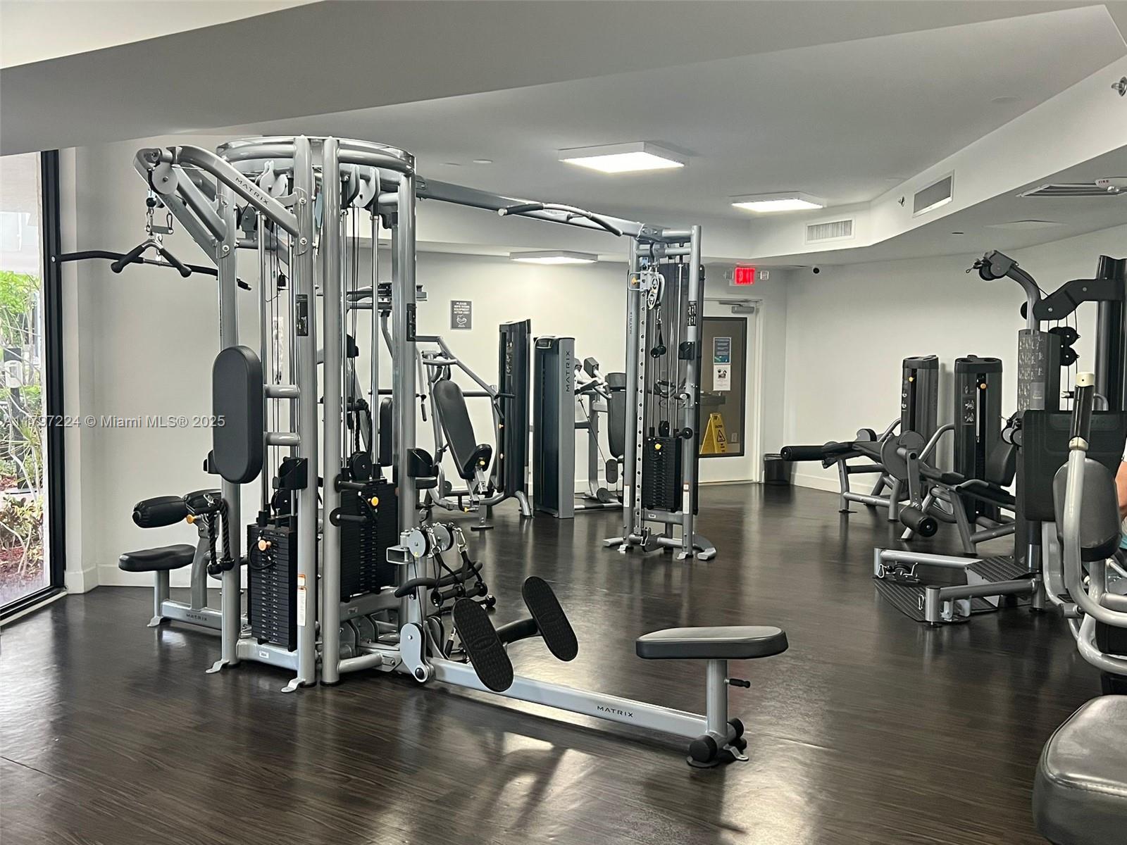 PARC CENTRAL AVENTURA EAS - Residential