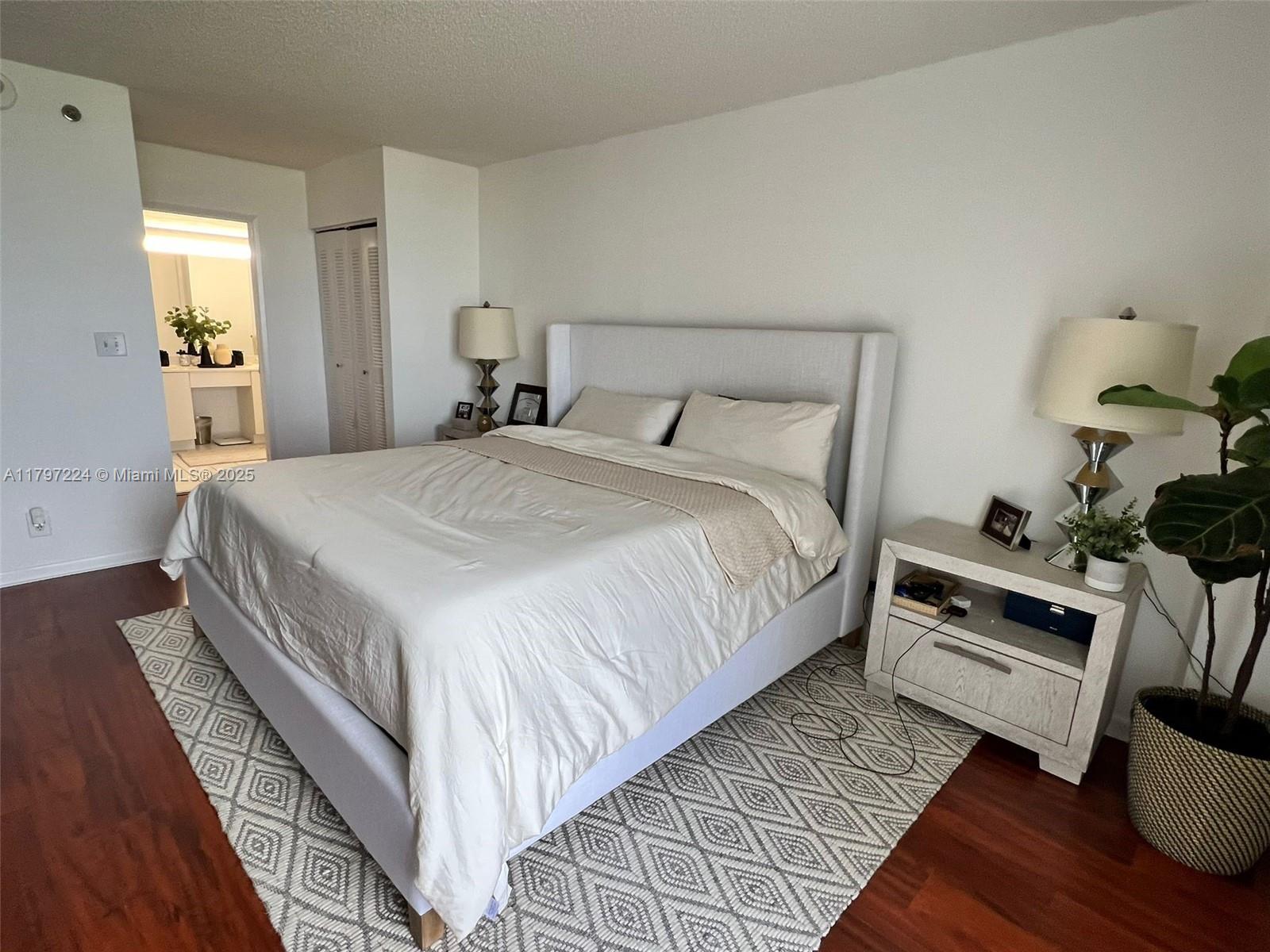 PARC CENTRAL AVENTURA EAS - Residential