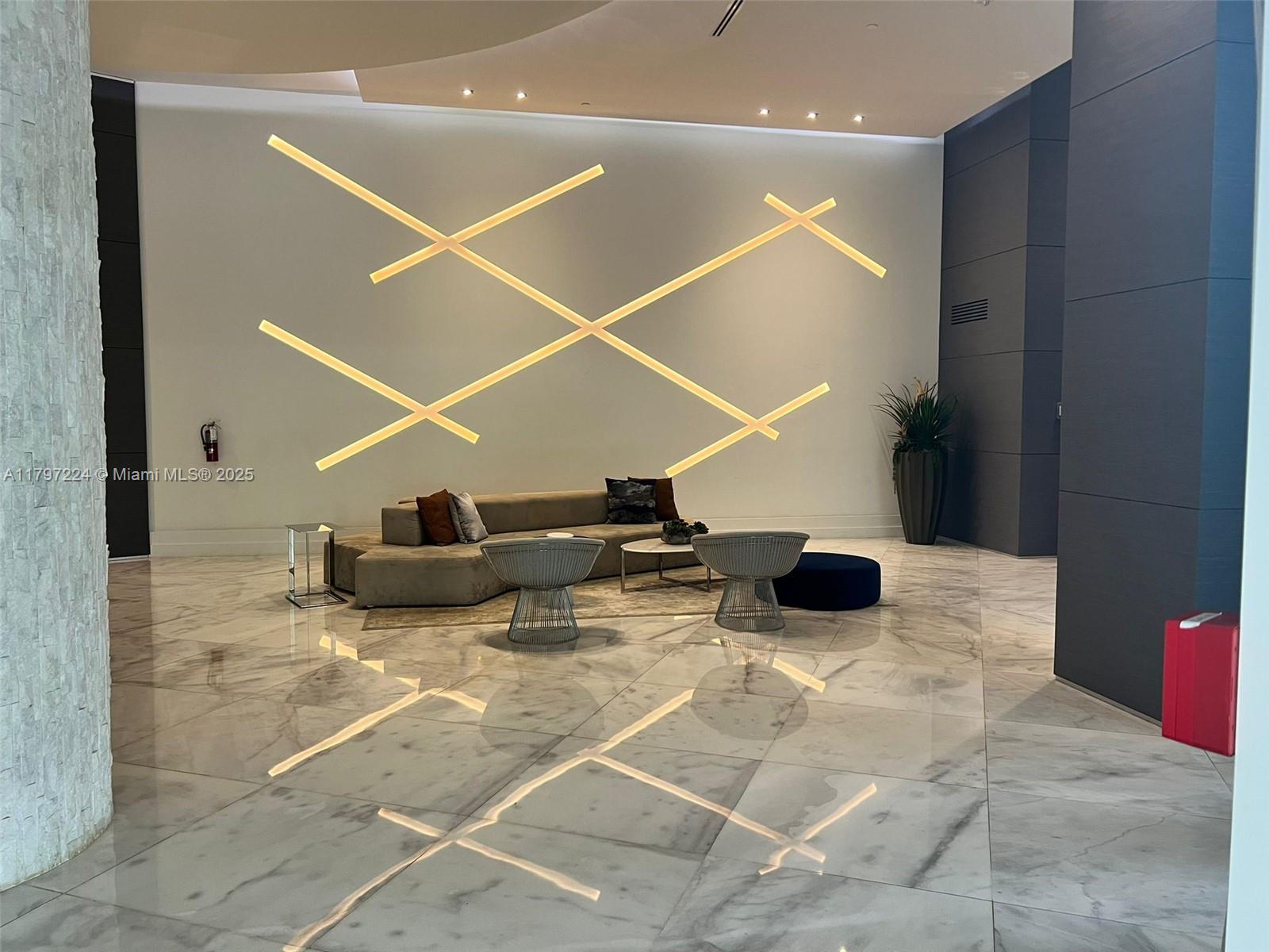 PARC CENTRAL AVENTURA EAS - Residential