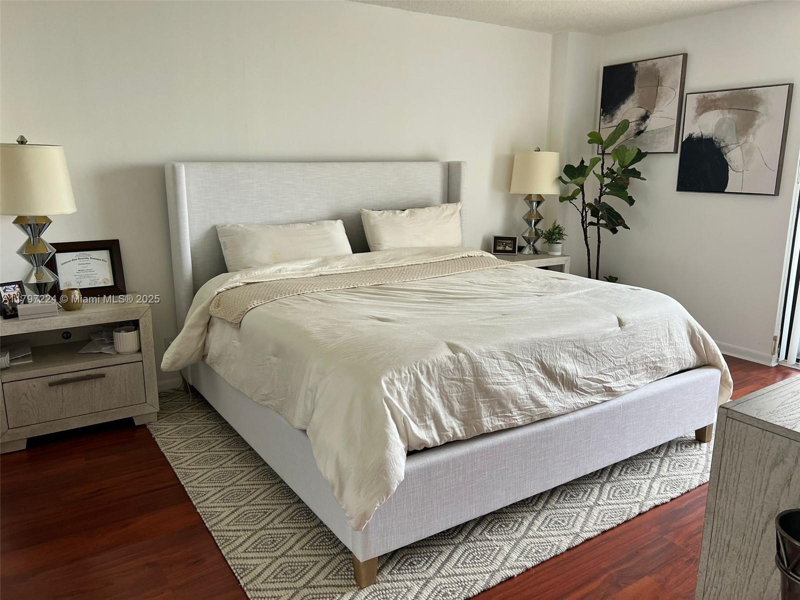 PARC CENTRAL AVENTURA EAS - Residential