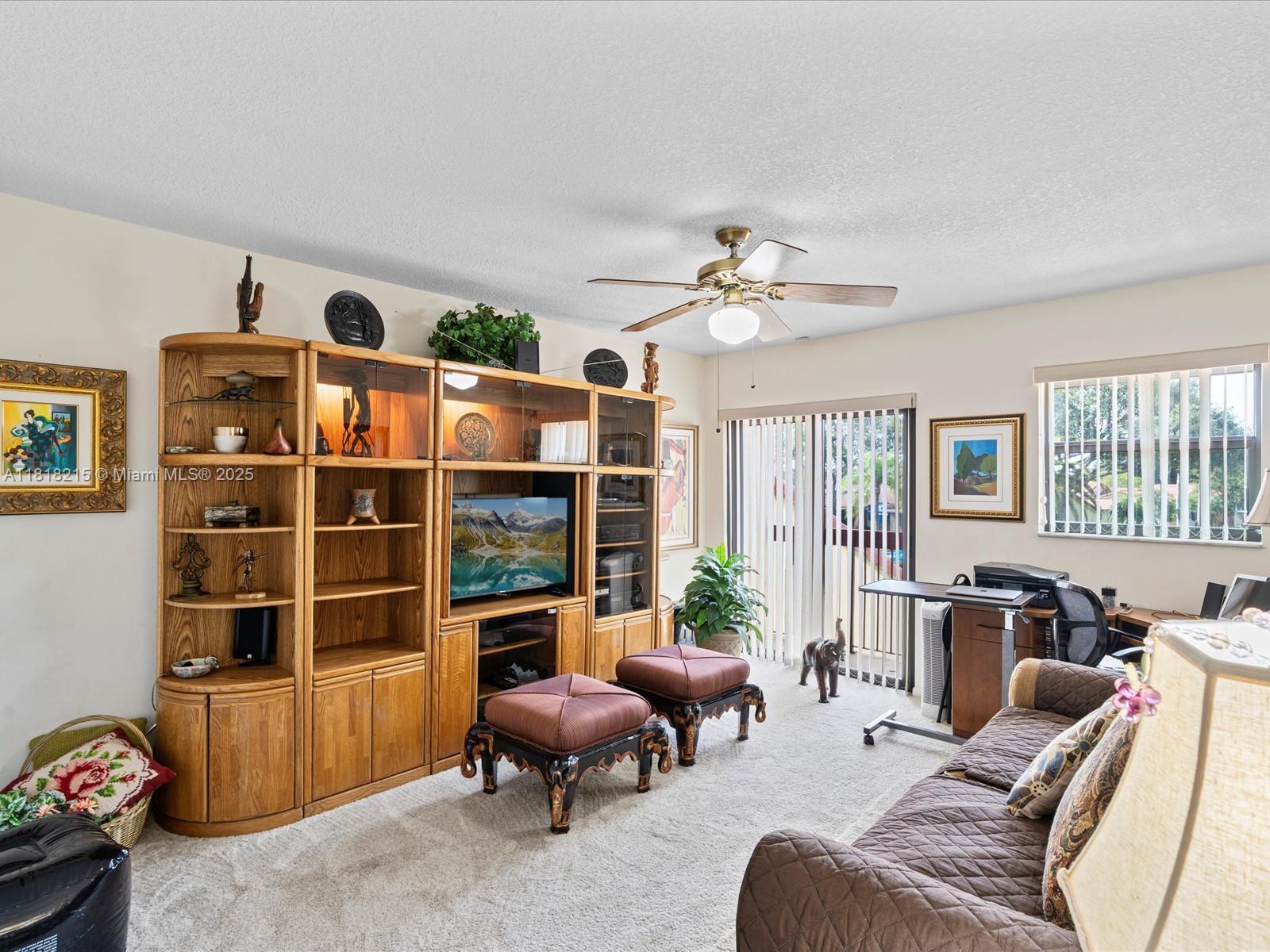 ALHAMBRA CIRCLE - Residential