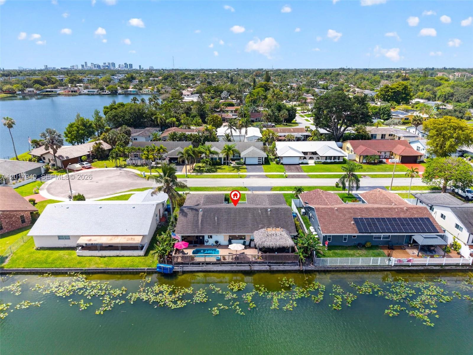 ROYAL PALM LAKE ESTATES - Residential