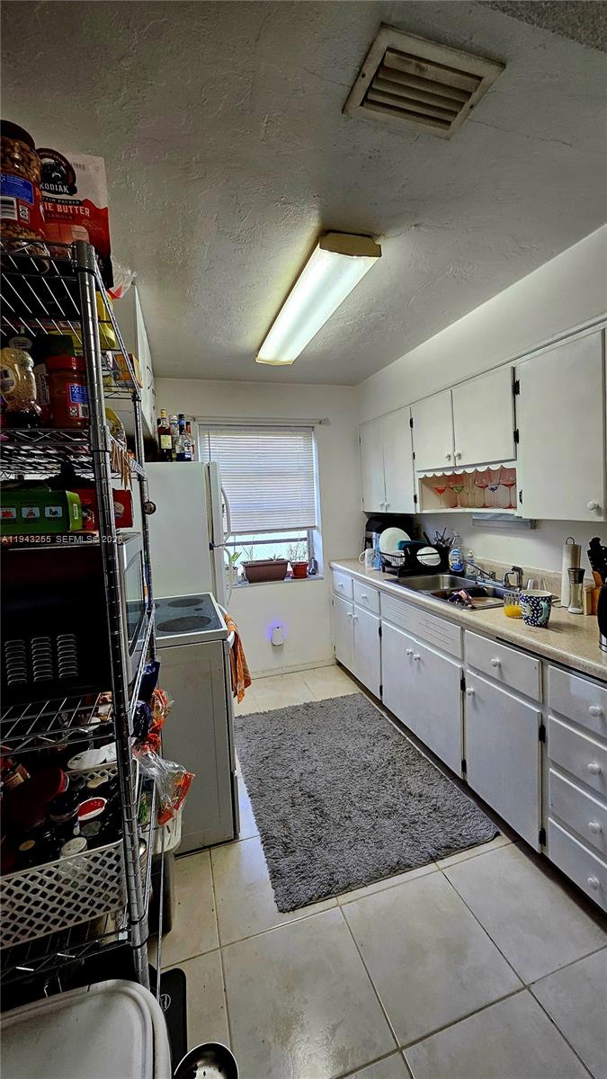 DAVIE PARK - Residential Income