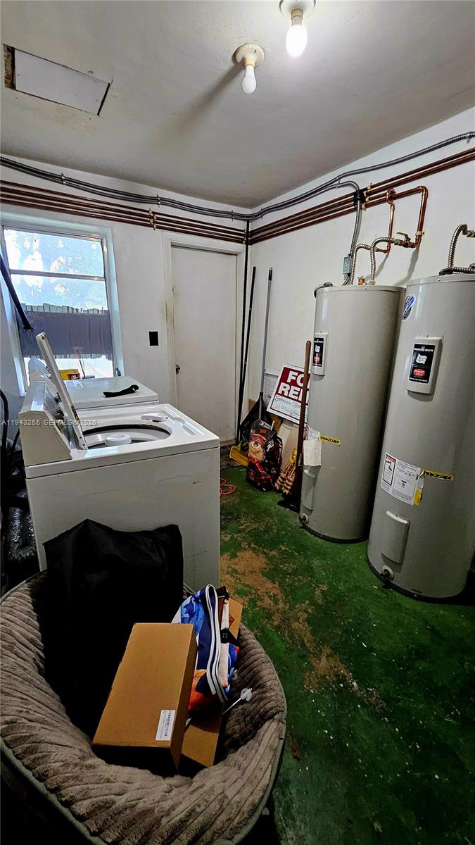 DAVIE PARK - Residential Income