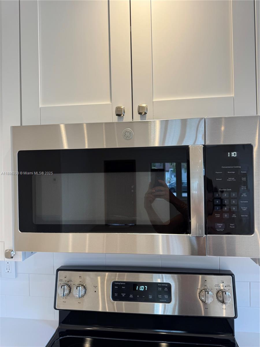 HIALEAH 13TH ADDN AMD REV - Residential Lease
