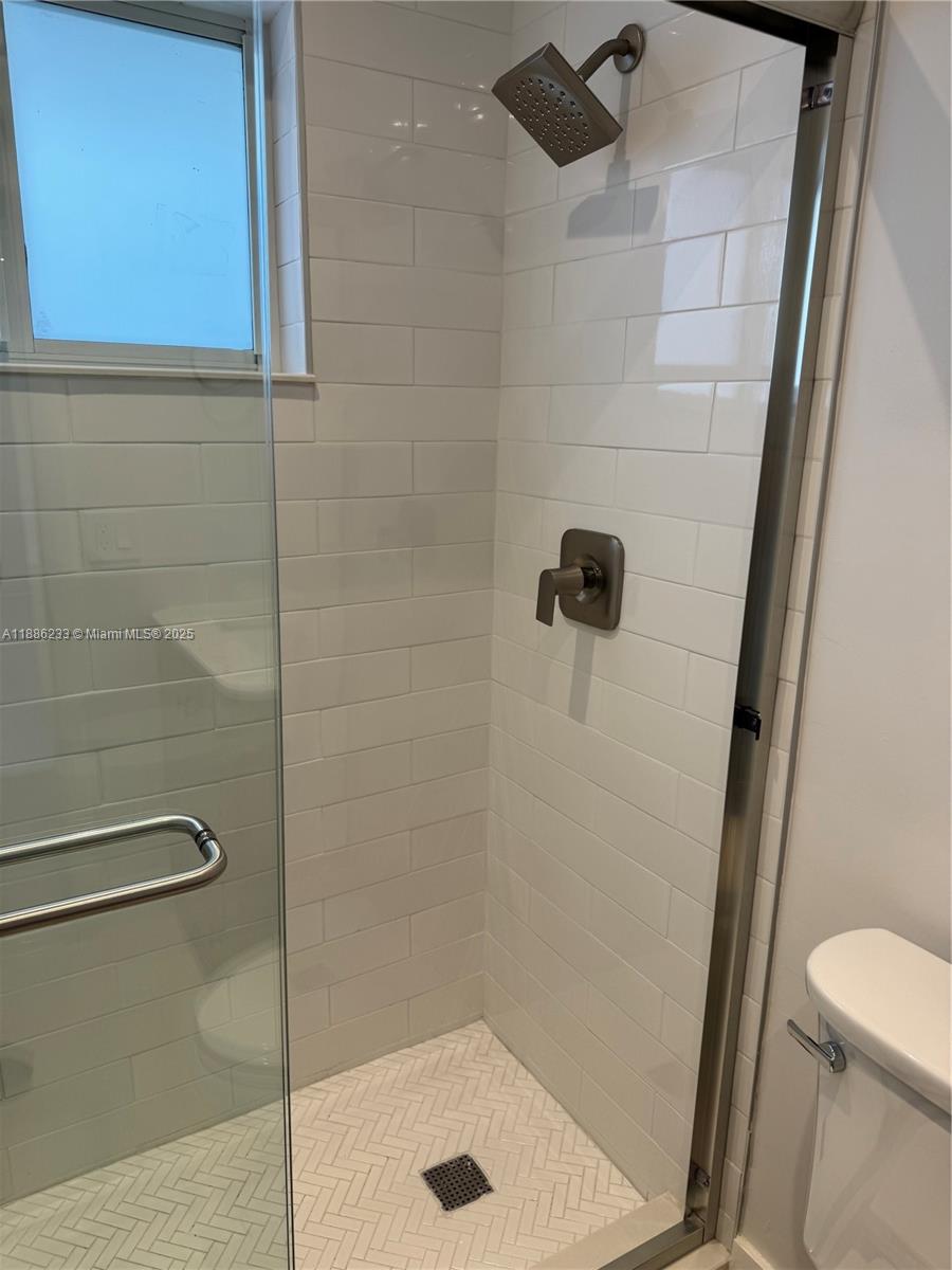 HIALEAH 13TH ADDN AMD REV - Residential Lease