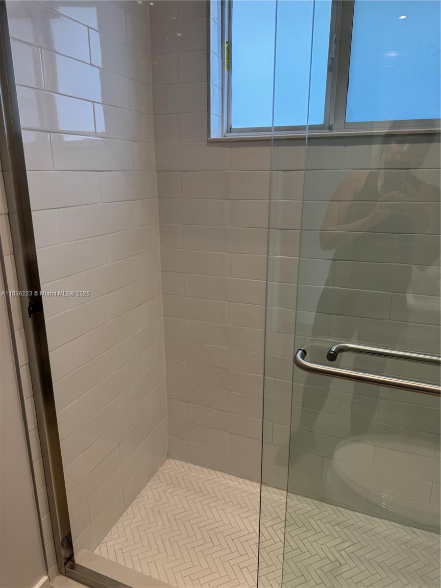 HIALEAH 13TH ADDN AMD REV - Residential Lease