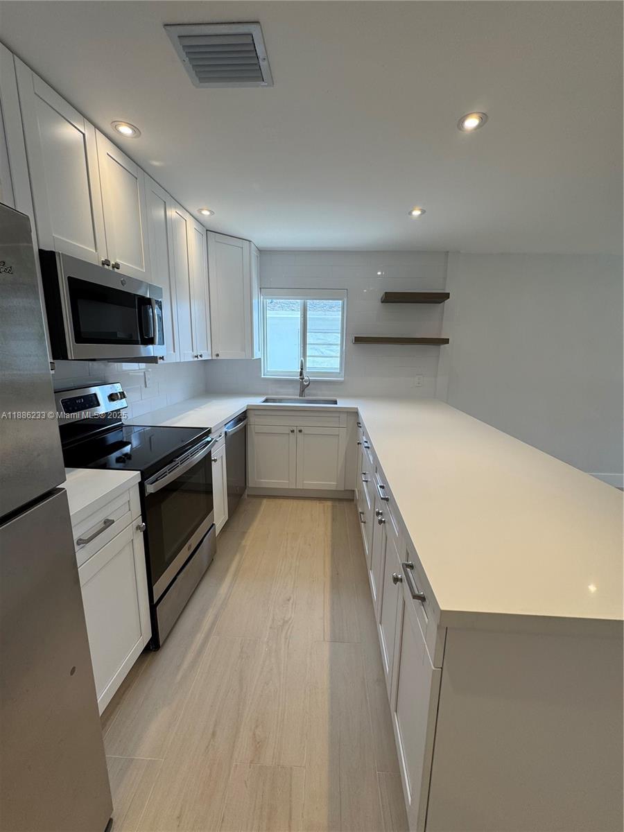 HIALEAH 13TH ADDN AMD REV - Residential Lease