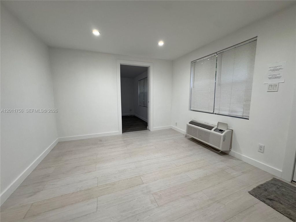Photo of 5800 Taylor St #2, Hollywood, FL 33021 (MLS # A12011756)