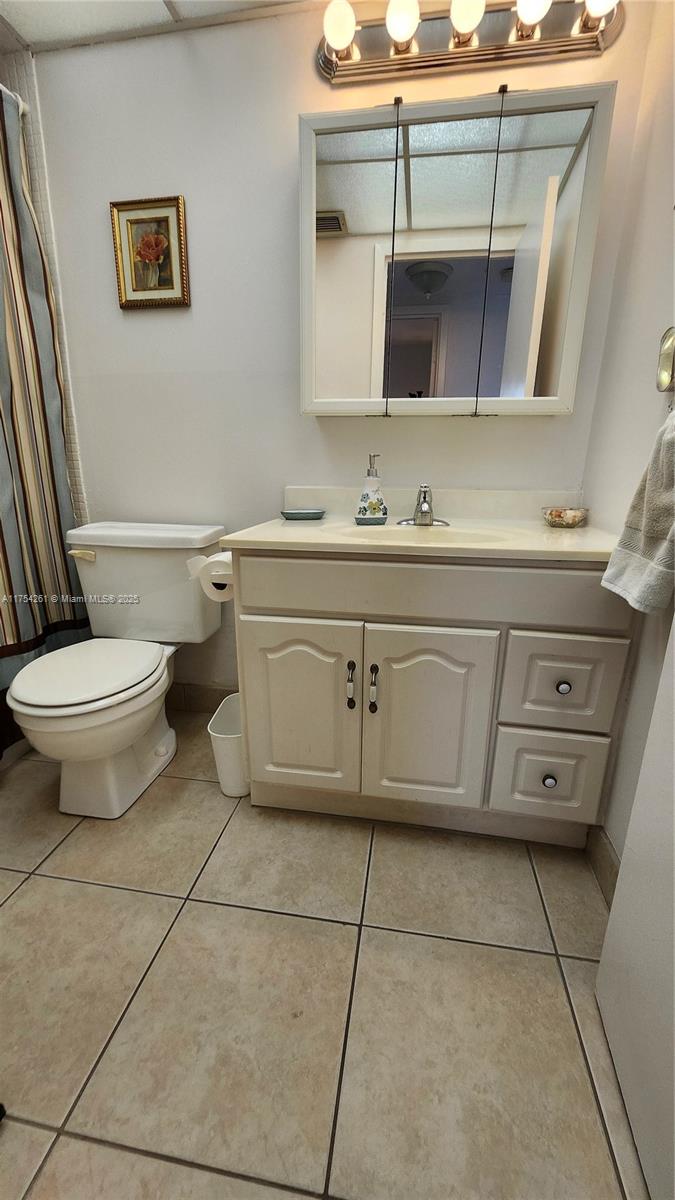 SOMERSET NO 1 CONDO - Residential