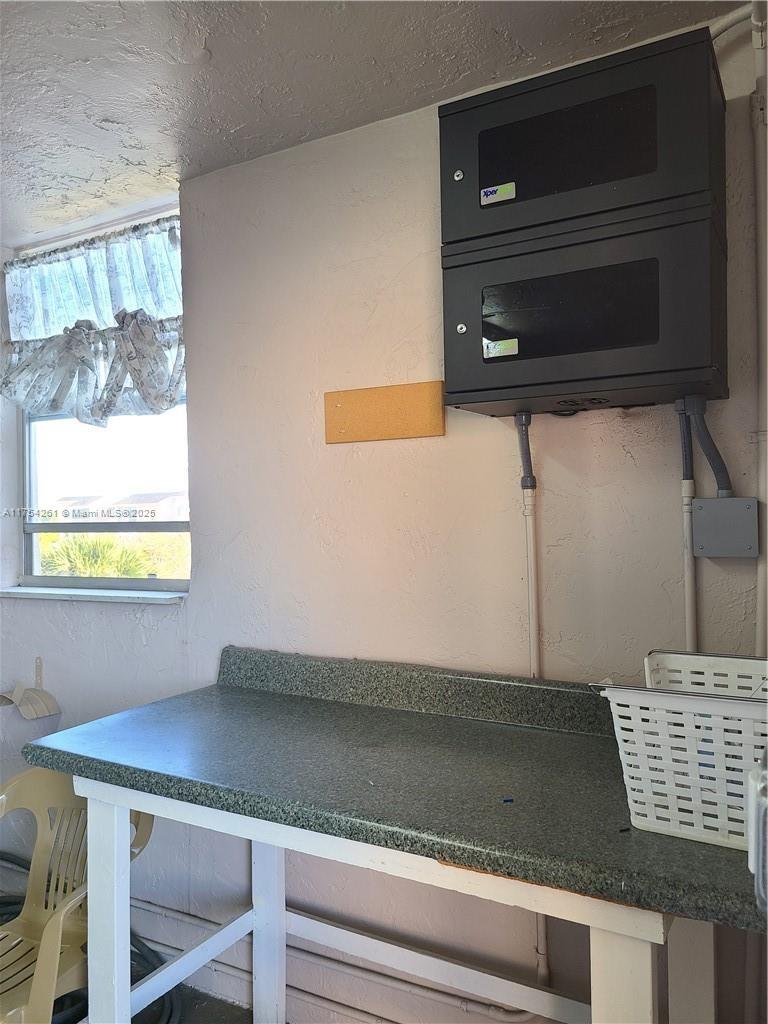 SOMERSET NO 1 CONDO - Residential