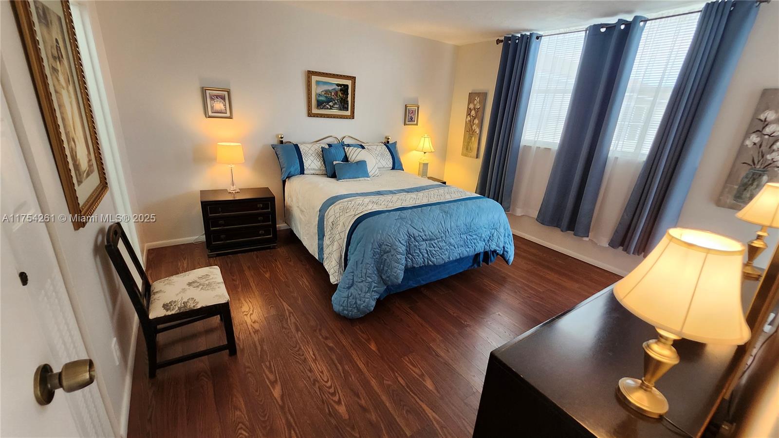 SOMERSET NO 1 CONDO - Residential