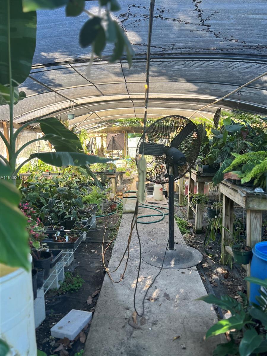 REDLAND - Residential