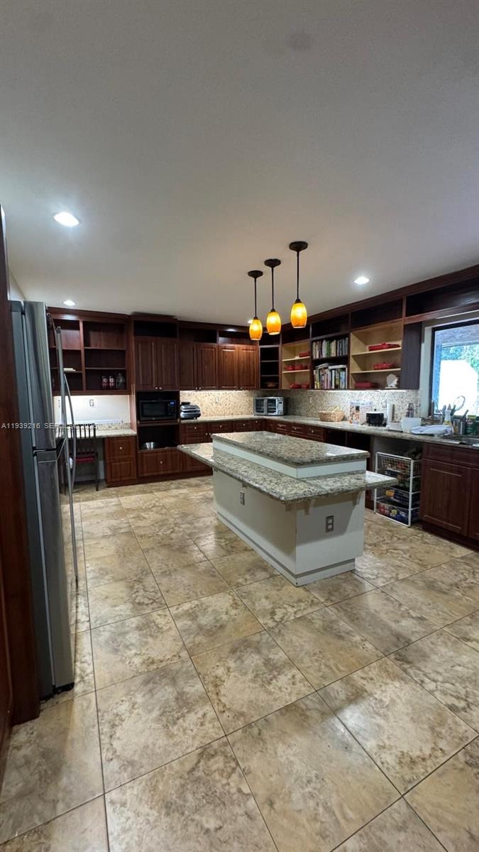 REDLAND - Residential