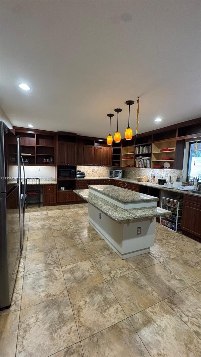 REDLAND - Residential