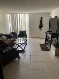 210 172nd St 323 Sunny Isles Beach FL 33160