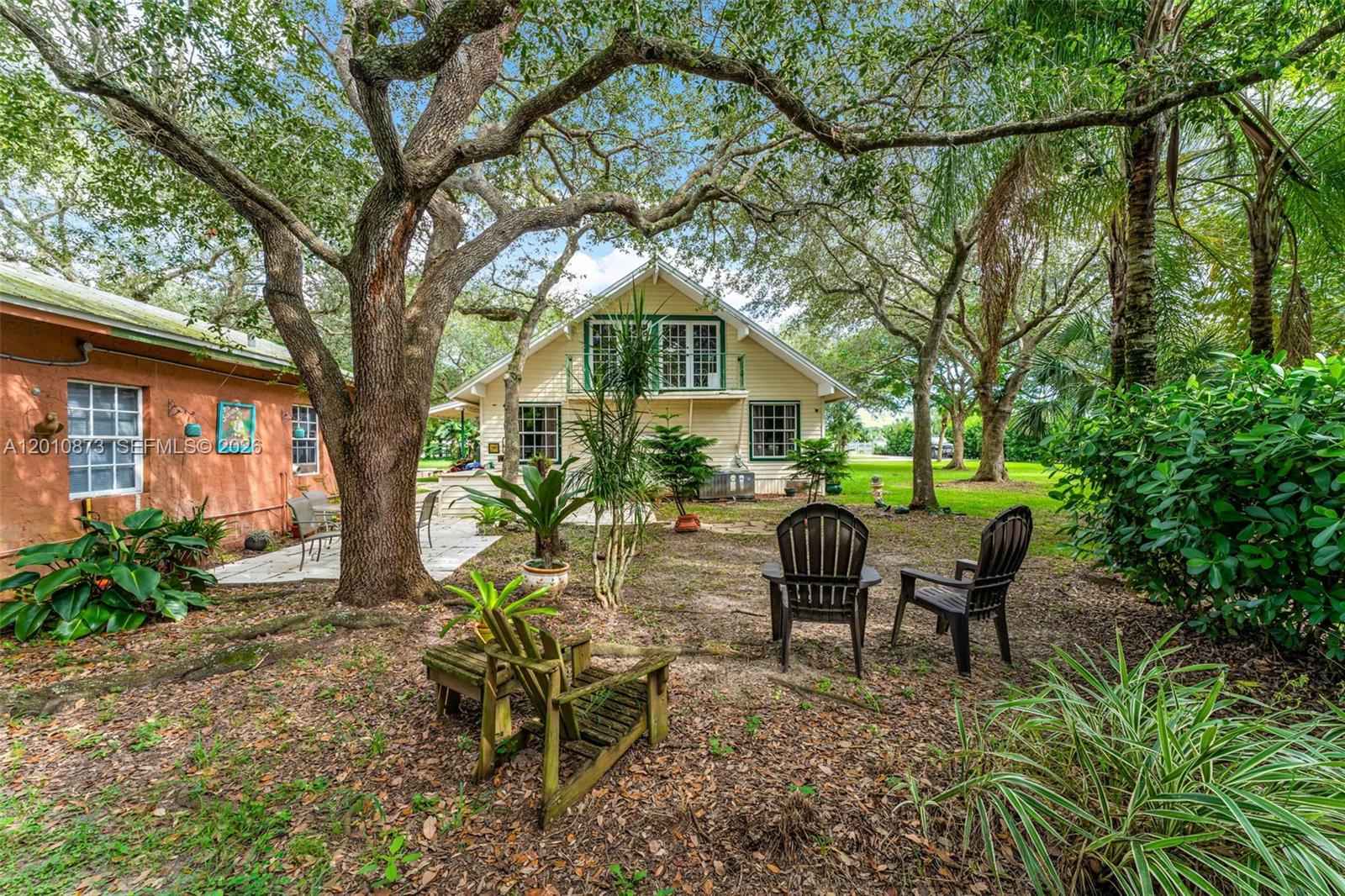 Redland 1.54 Acre - Residential