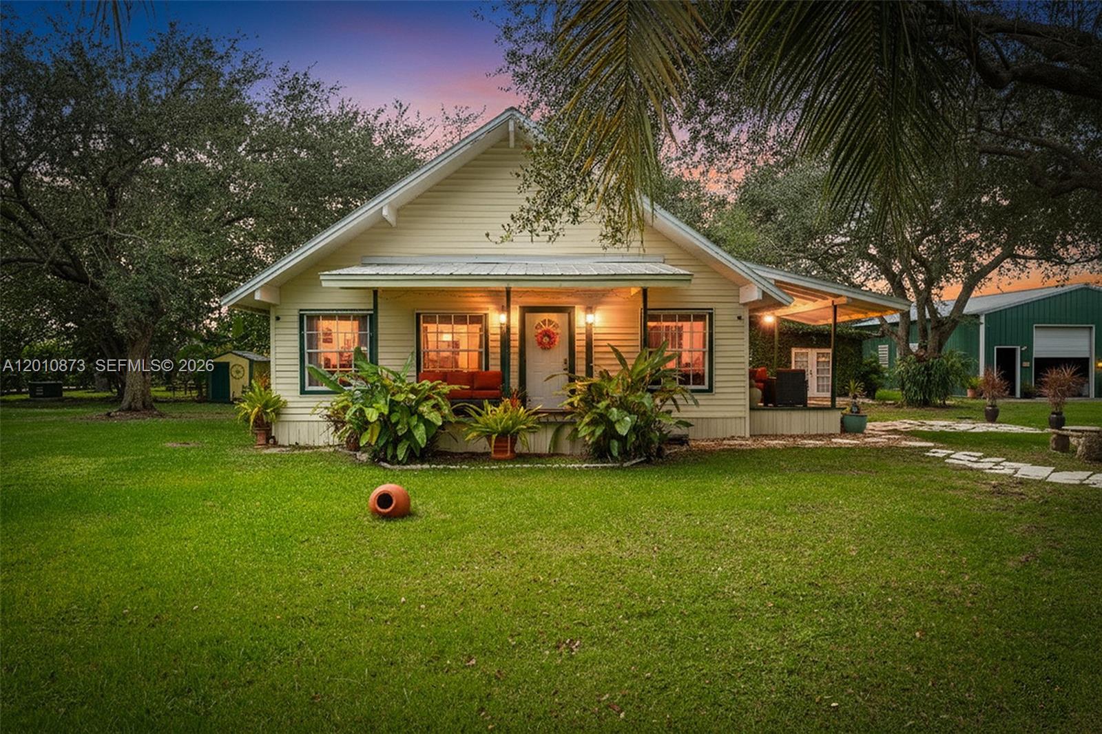 Redland 1.54 Acre - Residential