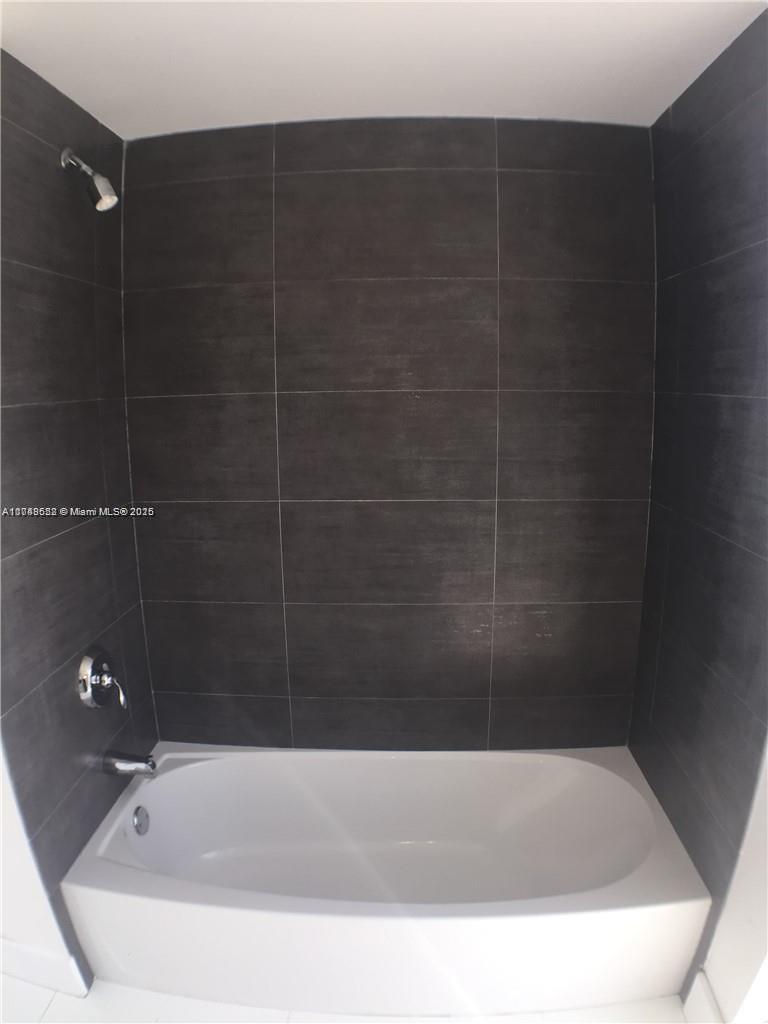 LA PERLA CONDO - Residential