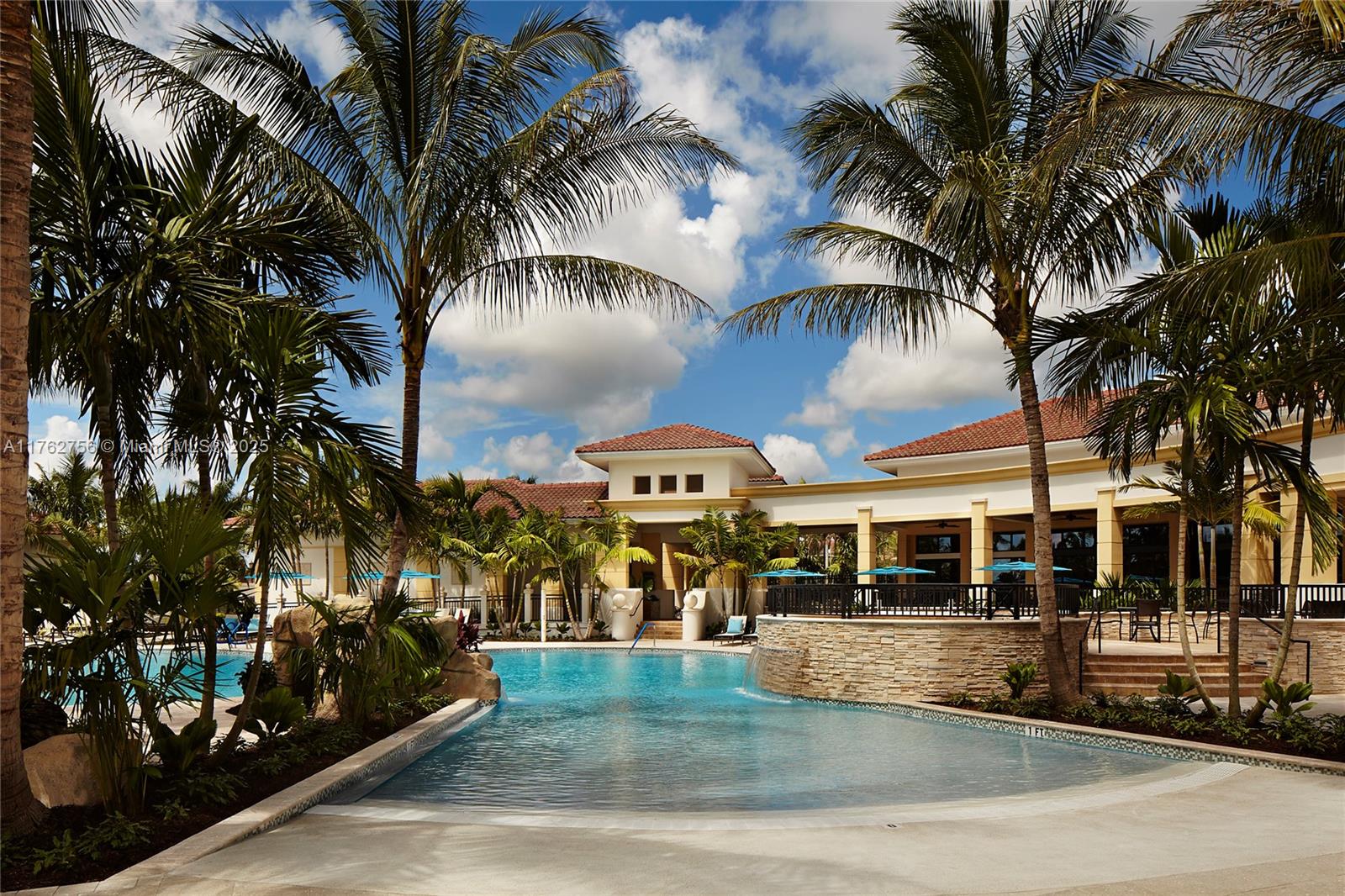 IBIS GOLF AND COUNTRY CLU - Residential
