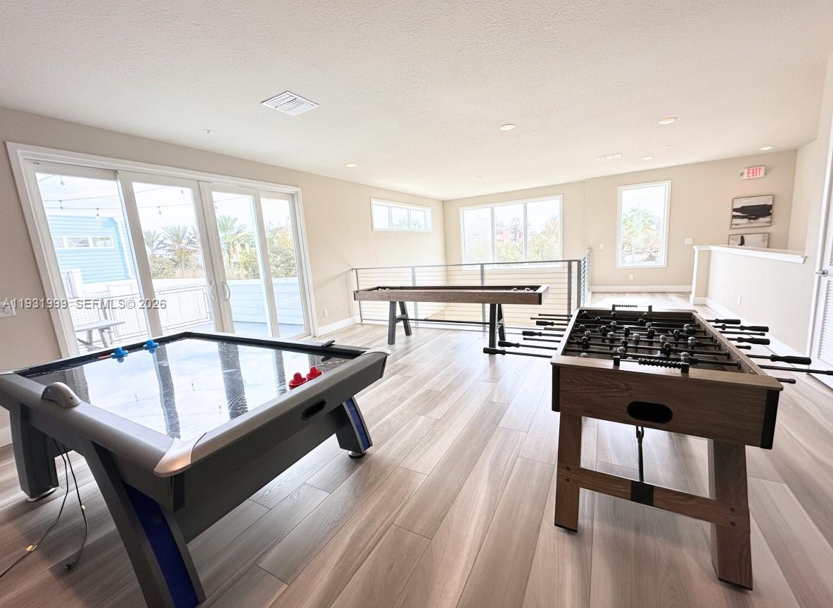 SPECTRUM AT REUNION CONDO - Residential