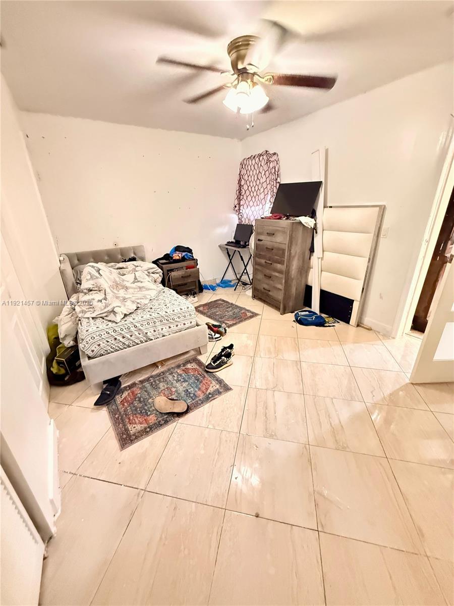 MIRAMAR SEC 7 - Residential Lease