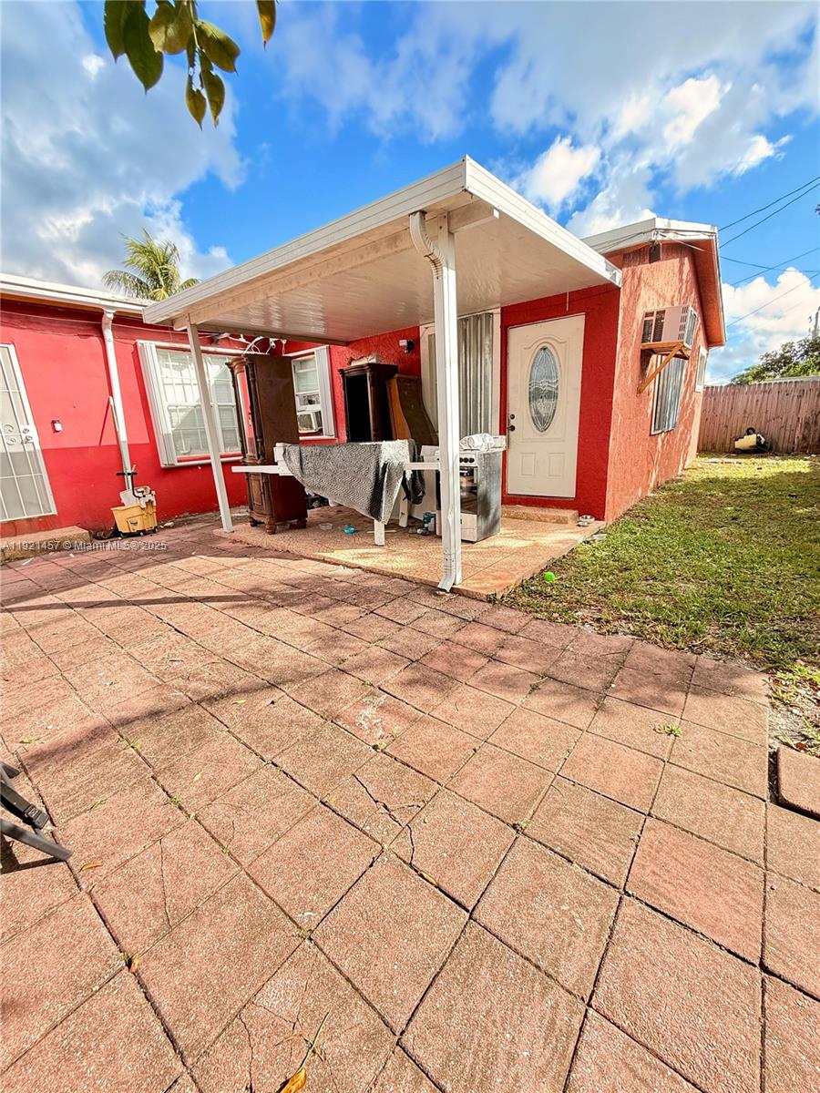 MIRAMAR SEC 7 - Residential Lease