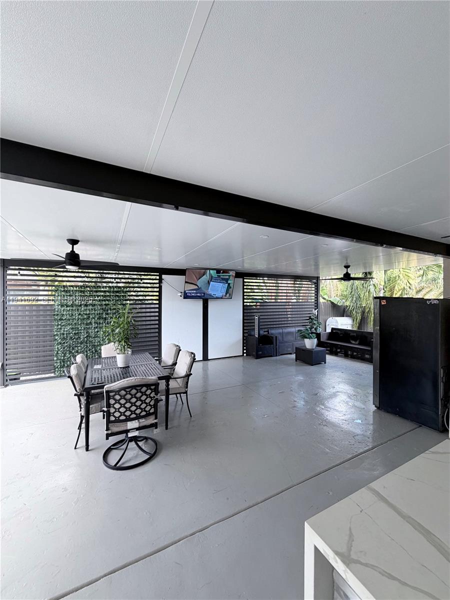 MEADOW WOOD MANOR SEC 7 - Residential