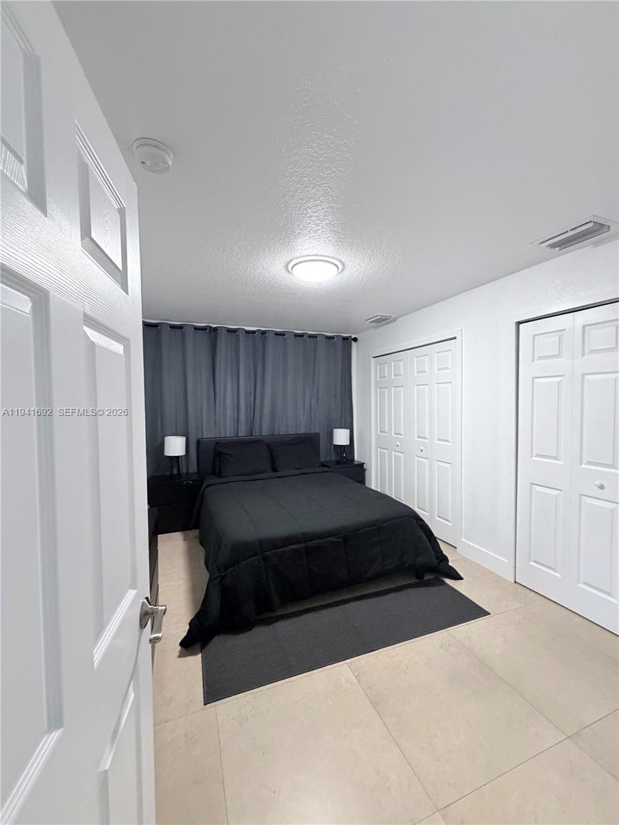 MEADOW WOOD MANOR SEC 7 - Residential