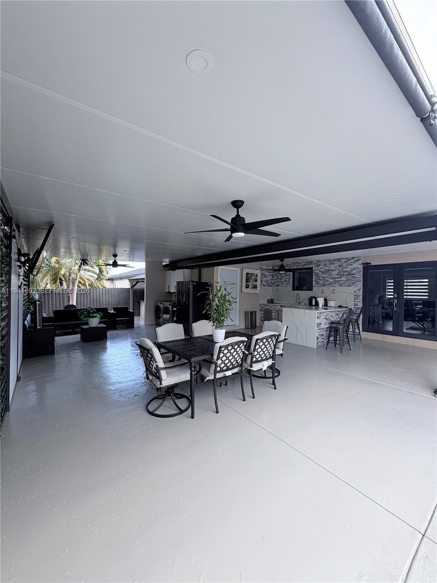 MEADOW WOOD MANOR SEC 7 - Residential