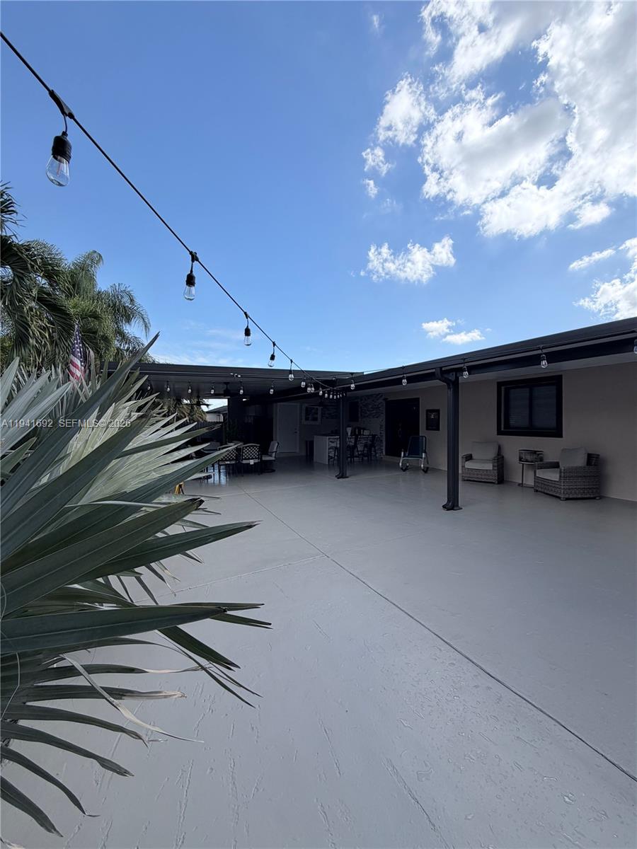 MEADOW WOOD MANOR SEC 7 - Residential