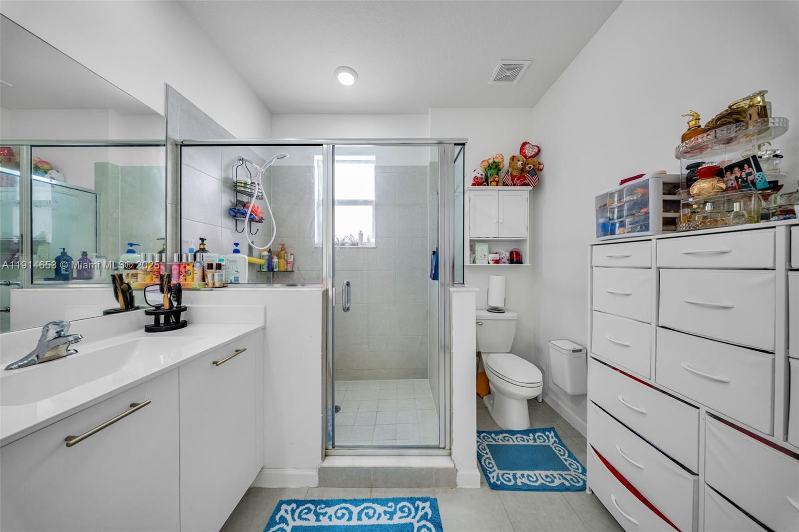 GOLF PARK SEC 1 - Residential