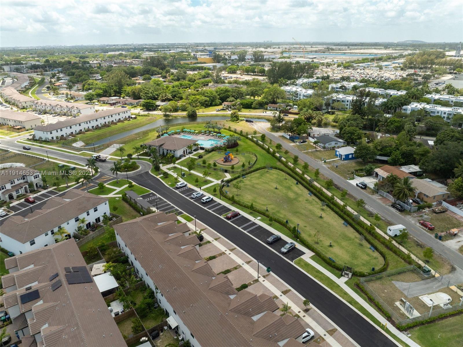 GOLF PARK SEC 1 - Residential