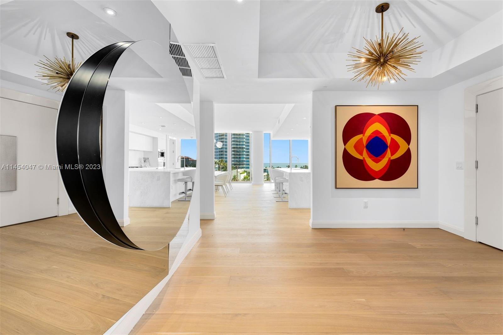 ONE OCEAN CONDO - Residential