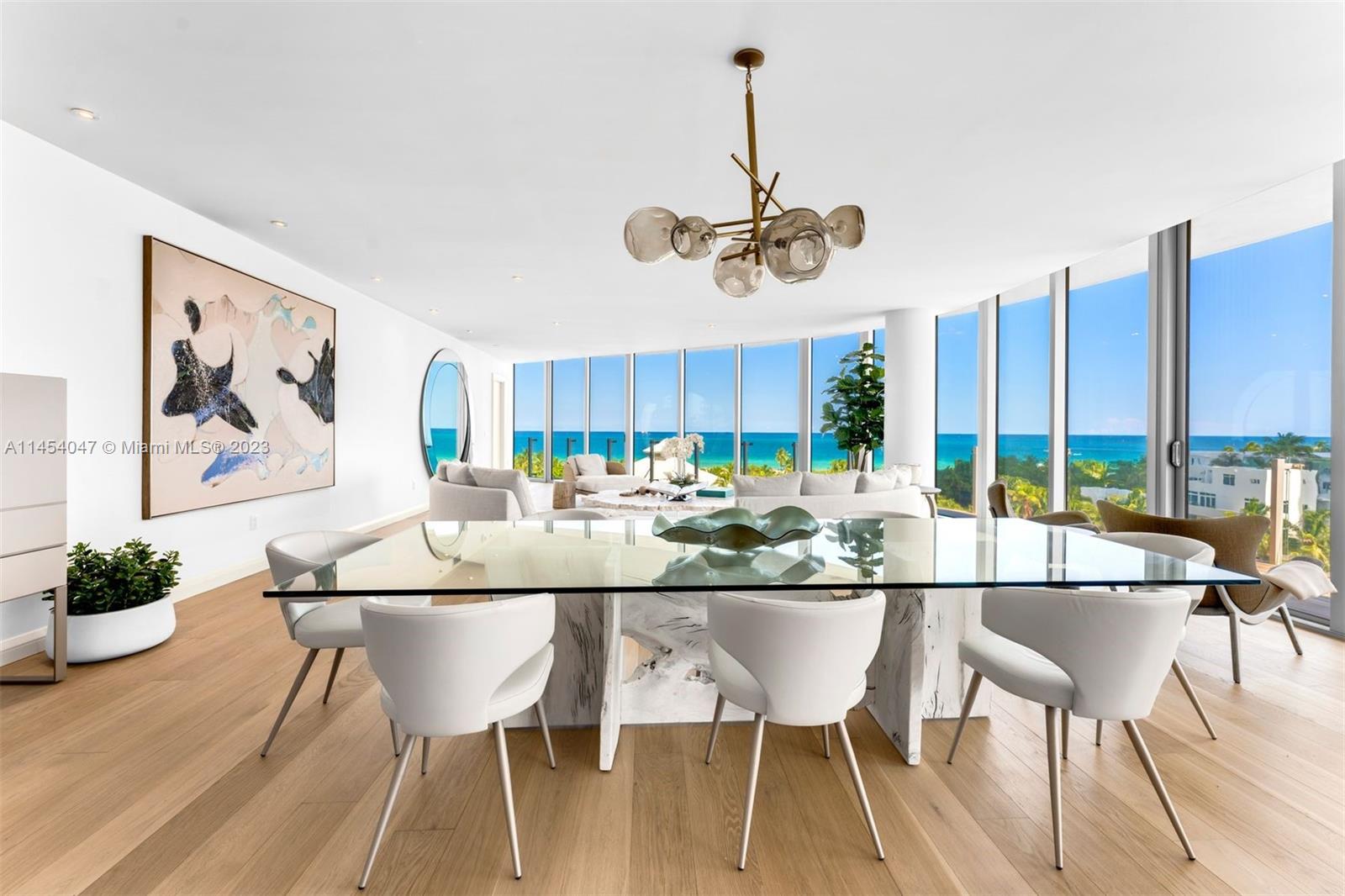 ONE OCEAN CONDO - Residential