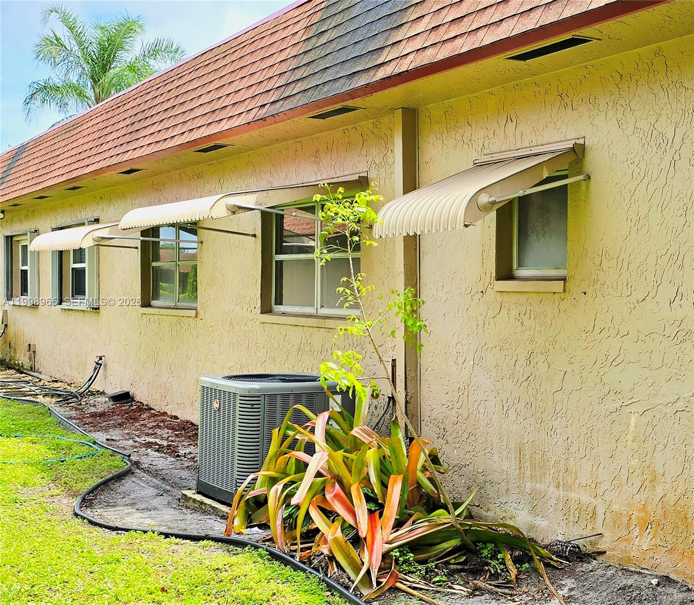 PALMLAND VILLAS I CONDO - Residential Lease