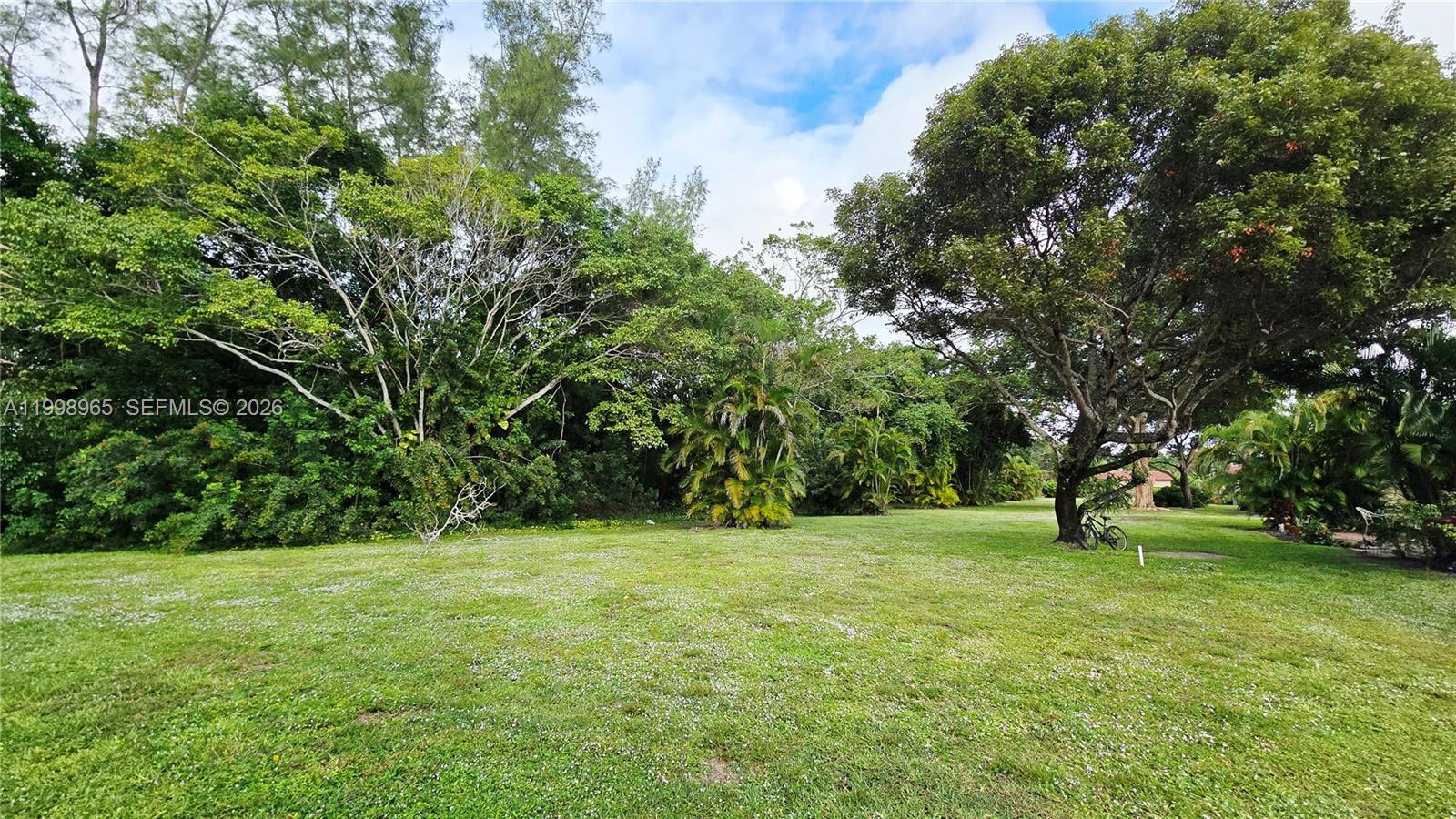 PALMLAND VILLAS I CONDO - Residential Lease
