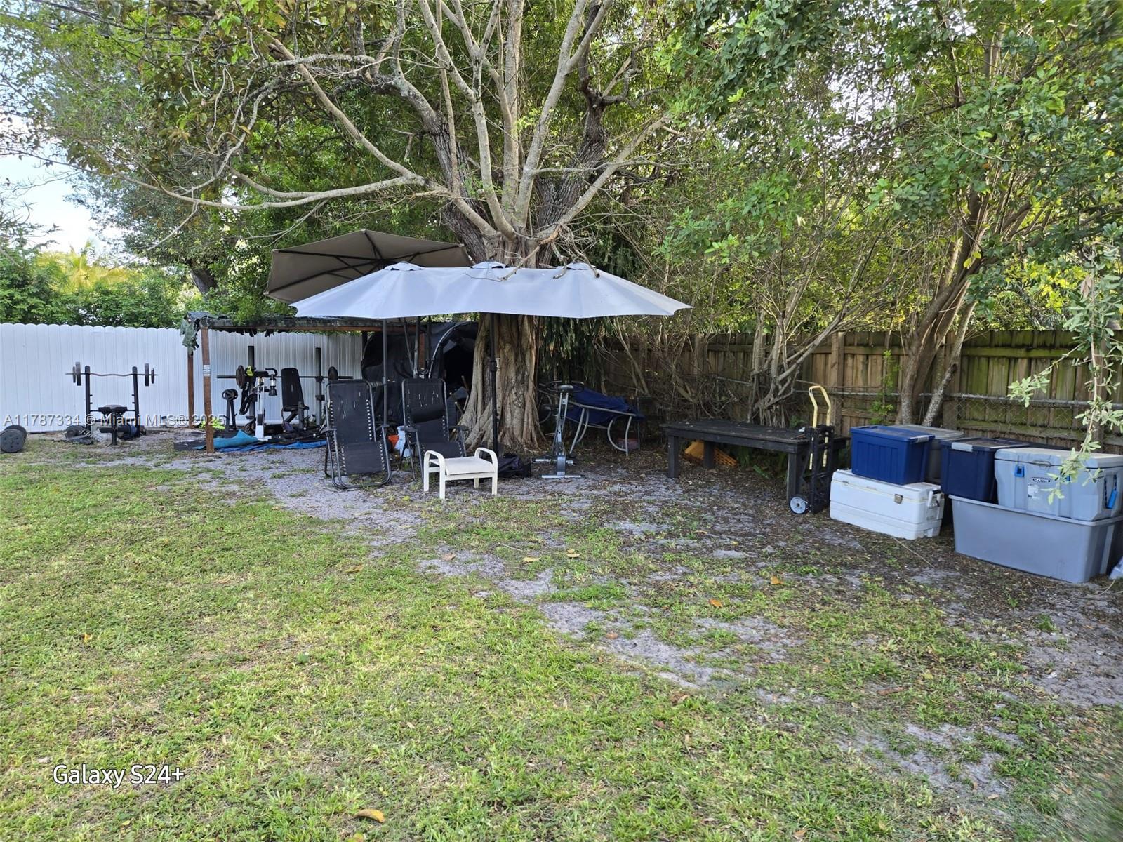 OVERBROOK SHORES - Residential
